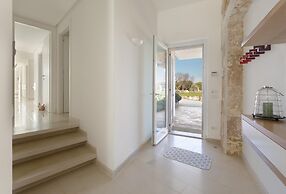 3706 Villa Floras by Perle di Puglia