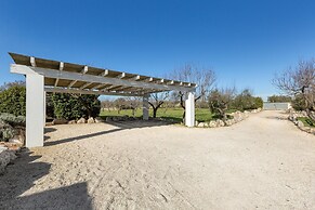 3706 Villa Floras by Perle di Puglia