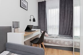 Apartment With Terrace Dębki by Renters