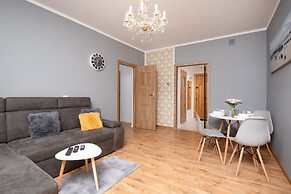 Biała Mewa Apartment by Renters