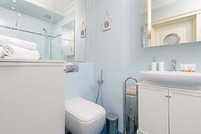 Sailor Apartment by Renters Prestige