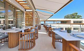 Royal Pearl Island Chios Hotel & Spa