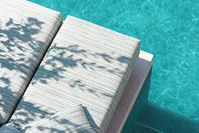 Royal Pearl Island Chios Hotel & Spa