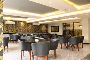 Ahuja Residency Mayfield Garden