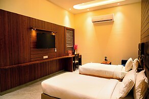 Hotel Cresent Near Assi Ghat