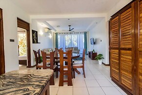 Lux Suites Vee Lido Apartments