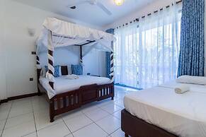 Lux Suites Vee Lido Apartments