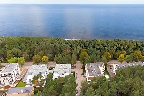 4 Pory Roku Jastrzębia Góra by Renters