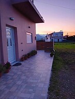 Kavros Cozy Apartment with mountain view