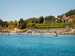 Lumbarda Resort Apartments