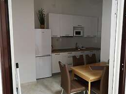 Lumbarda Resort Apartments