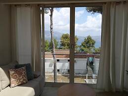 Lumbarda Resort Apartments