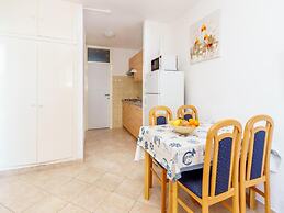 Lumbarda Resort Apartments