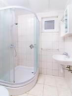 Lumbarda Resort Apartments