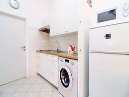 Lumbarda Resort Apartments