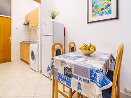 Lumbarda Resort Apartments