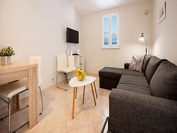 Lumbarda Resort Apartments