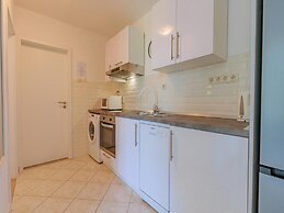 Lumbarda Resort Apartments