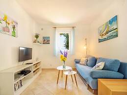 Lumbarda Resort Apartments