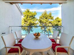 Lumbarda Resort Apartments