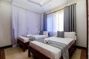 Lux Suites Elsa Royal Apartments