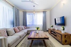 Lux Suites Elsa Royal Apartments