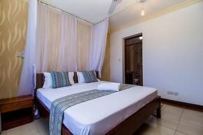 Lux Suites Elsa Royal Apartments
