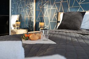 Ostoya Pucka Apartment by Renters