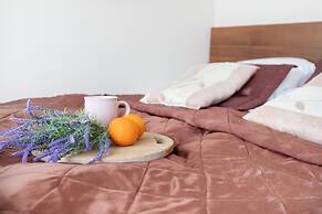 Villa 4 Pory Roku Apartment by Renters