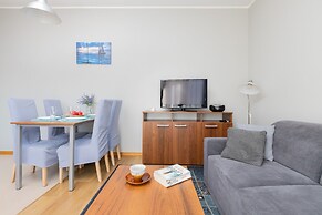 Villa 4 Pory Roku Apartment by Renters