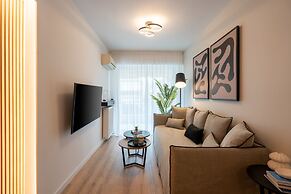 Chic and Lavish Apartment in Athens