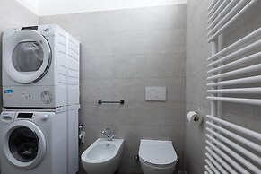 3722 Lo Spole Apartment by Barbarhouse