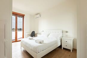 3722 Lo Spole Apartment by Barbarhouse