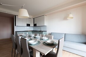 3722 Lo Spole Apartment by Barbarhouse