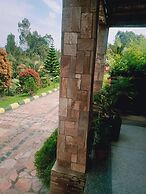 Riverside Resort Hotel Kabale