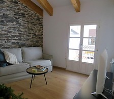 APARTAMENTOS ARMANYA 3