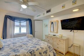 217 El Matador 2 Bedroom Condo by RedAwning