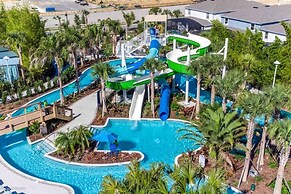 Themed Rooms Free Access To Resort Waterpark! 4 Bedroom Home by RedAwn