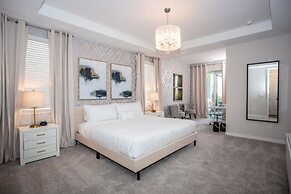 Beauty & The Beast Star Wars Free Access To Resort 6 Bedroom Home by R