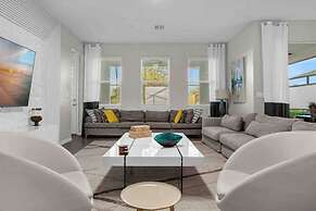 Beauty & The Beast Star Wars Free Access To Resort 6 Bedroom Home by R