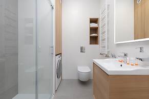 Deep Blue Apartment in Mielno by Renters