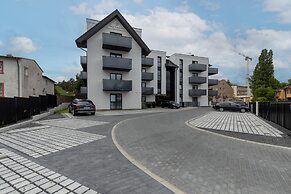 Deep Blue Apartment in Mielno by Renters