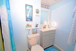 Thunder Island 15a 2 Bedroom Condo by RedAwning