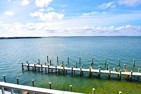 Thunder Island 15a 2 Bedroom Condo by RedAwning