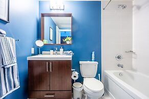 Beautiful Condos In Heart of Downtown