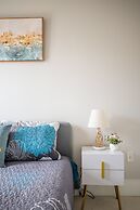 Beautiful Condos In Heart of Downtown