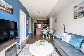 Beautiful Condos In Heart of Downtown