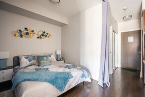 Beautiful Condos In Heart of Downtown