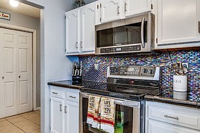 Indianapolis Home w/ Private Yard ~ 8 Mi to Dtwn!