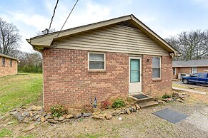 Pet-friendly Madison Home: 11 Mi to Dtwn Nashville